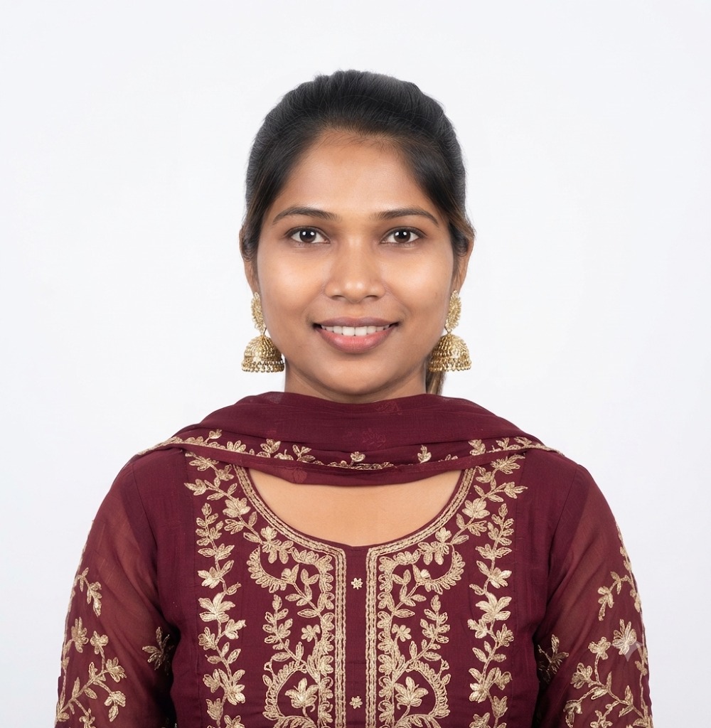 Kavita - Part time Patient Care and Elderly Care in Janakpuri in Mumbai